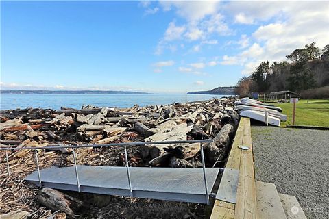 A home in Camano Island