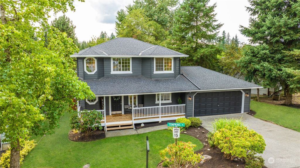 Photo of 110 Tompkins Place, Granite Falls, WA 98252 (MLS # 2159635)
