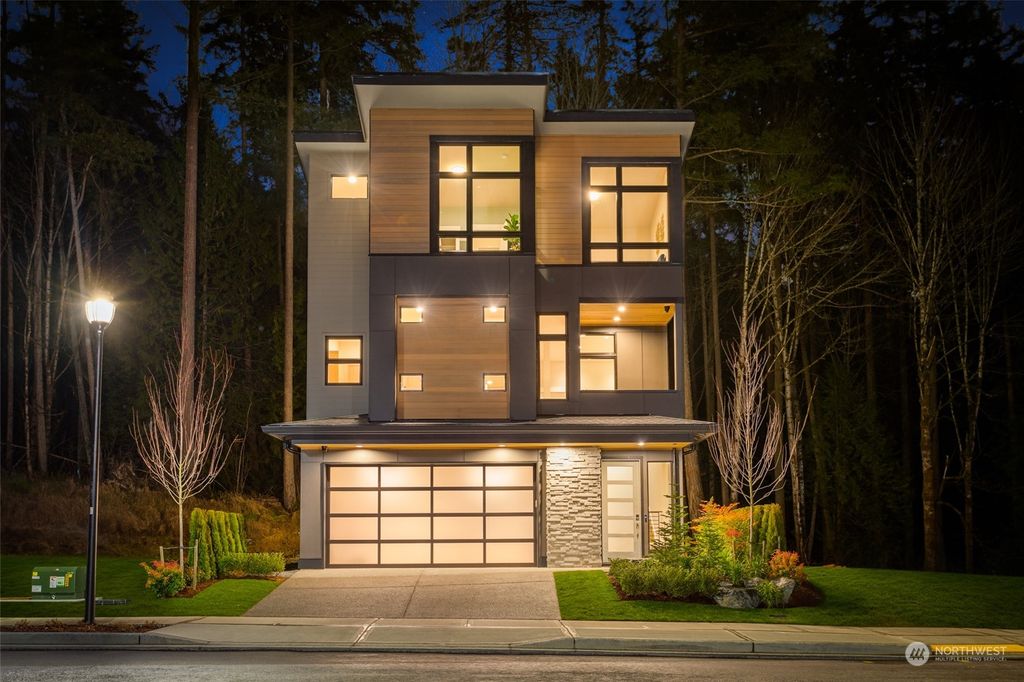 Photo of 4250 216th Place SE, Issaquah, WA 98029 (MLS # 2166991)