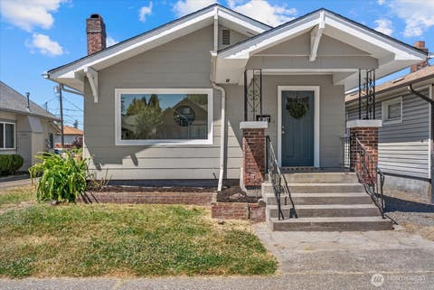 Photo of 3838 S G Street, Tacoma, WA 98418 (MLS # 2555273)