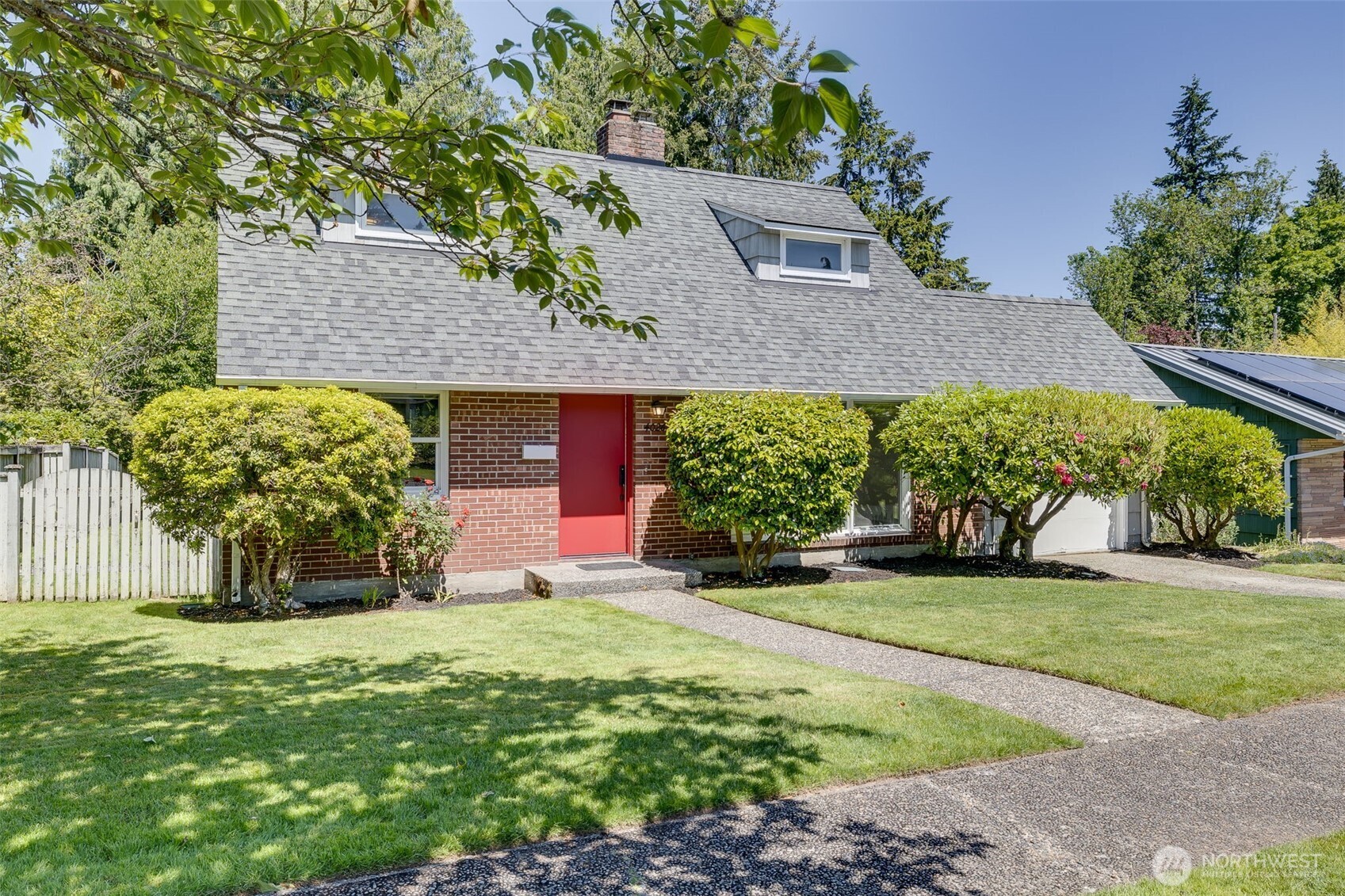 4026 NE 87th Street