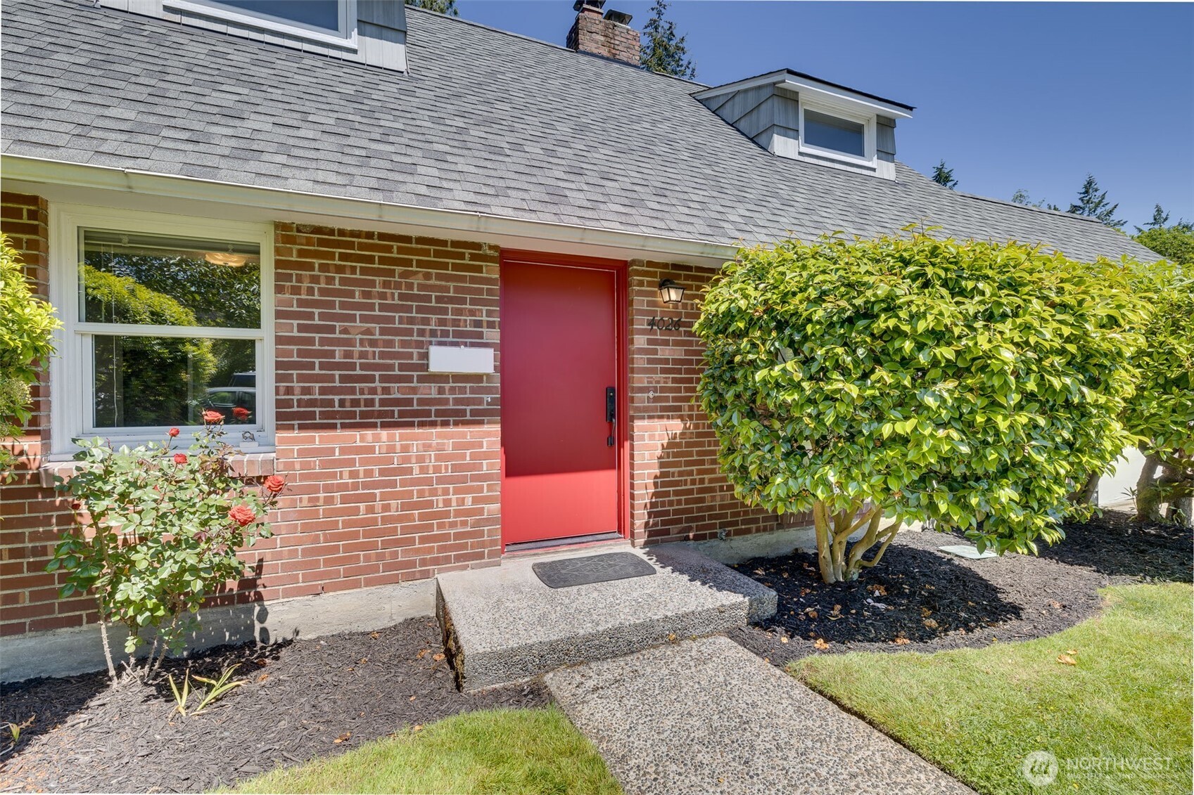 4026 NE 87th Street