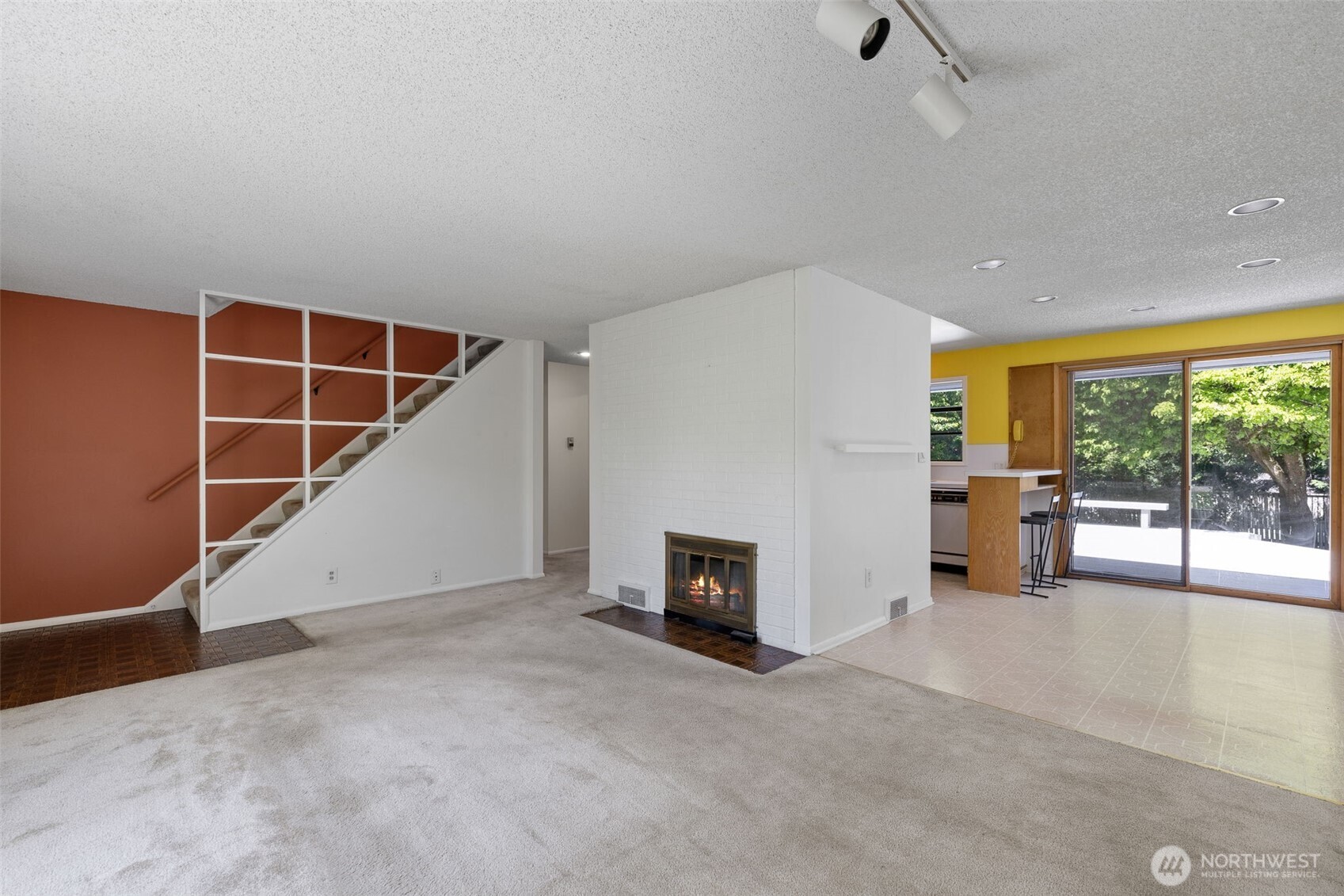 4026 NE 87th Street