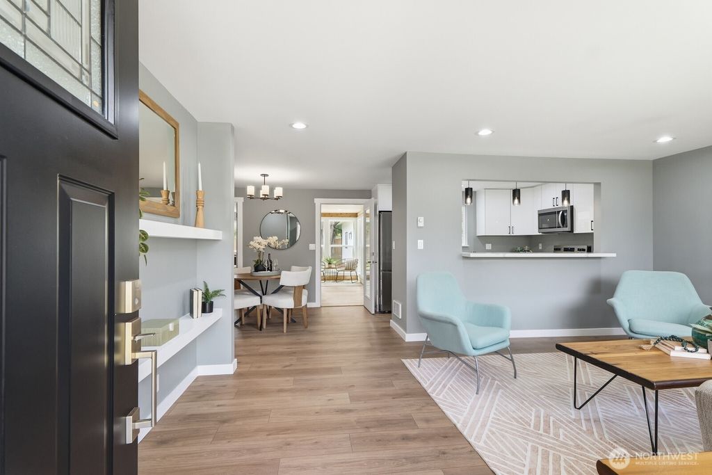 Photo of 1433 SW Donovan Street, Seattle, WA 98106 (MLS # 2549875)