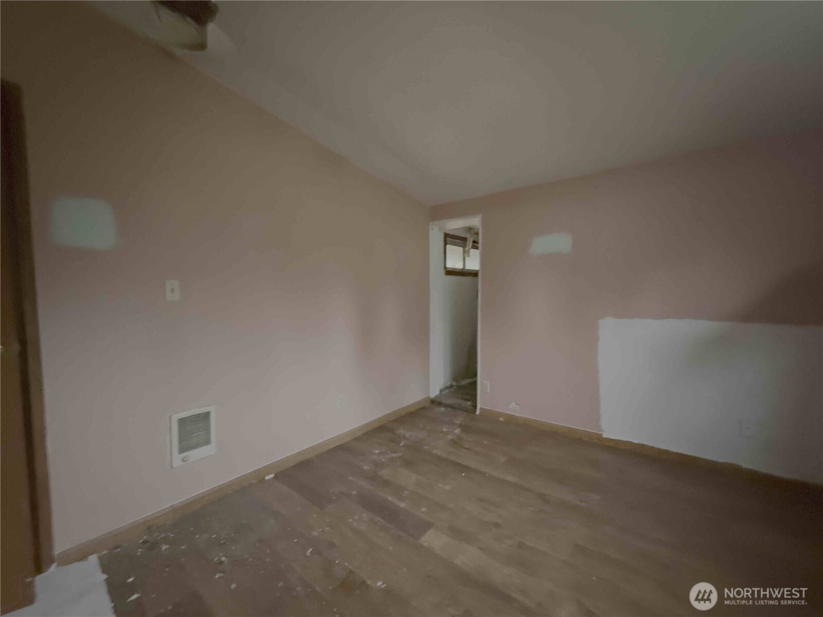 425 Sunnyhill Road W