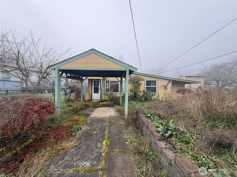 Photo of 425 Sunnyhill Road W, Bremerton, WA 98312 (MLS # 2464510)