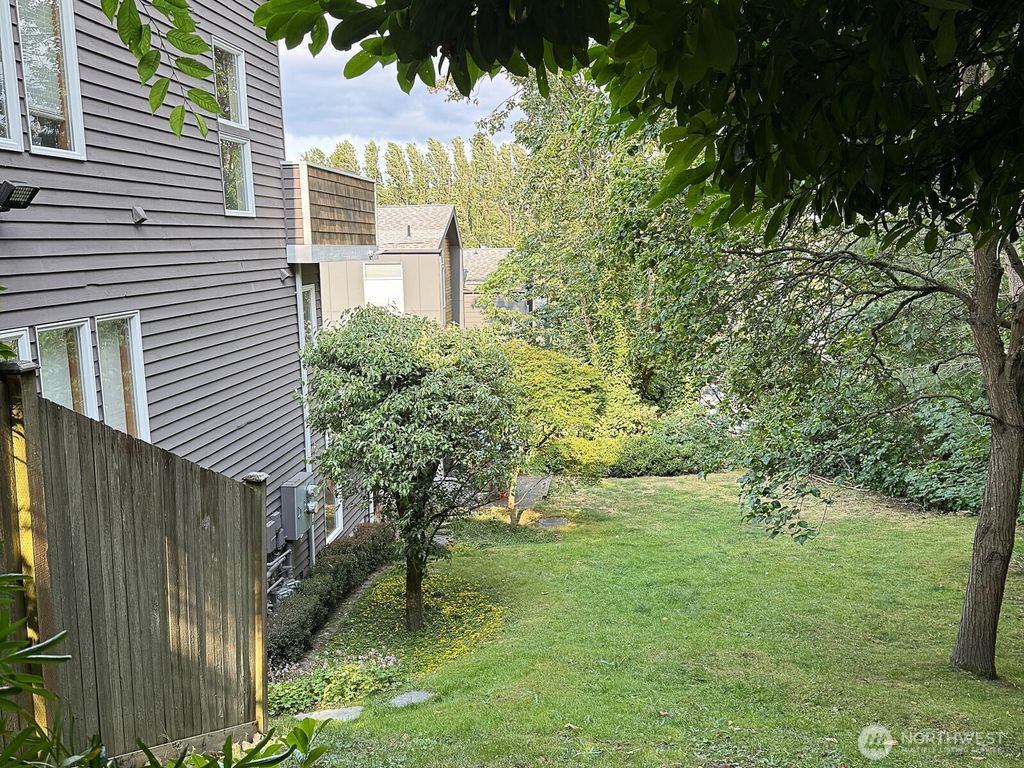 Photo of 2218 W Raye Street, Seattle, WA 98199 (MLS # 2428269)