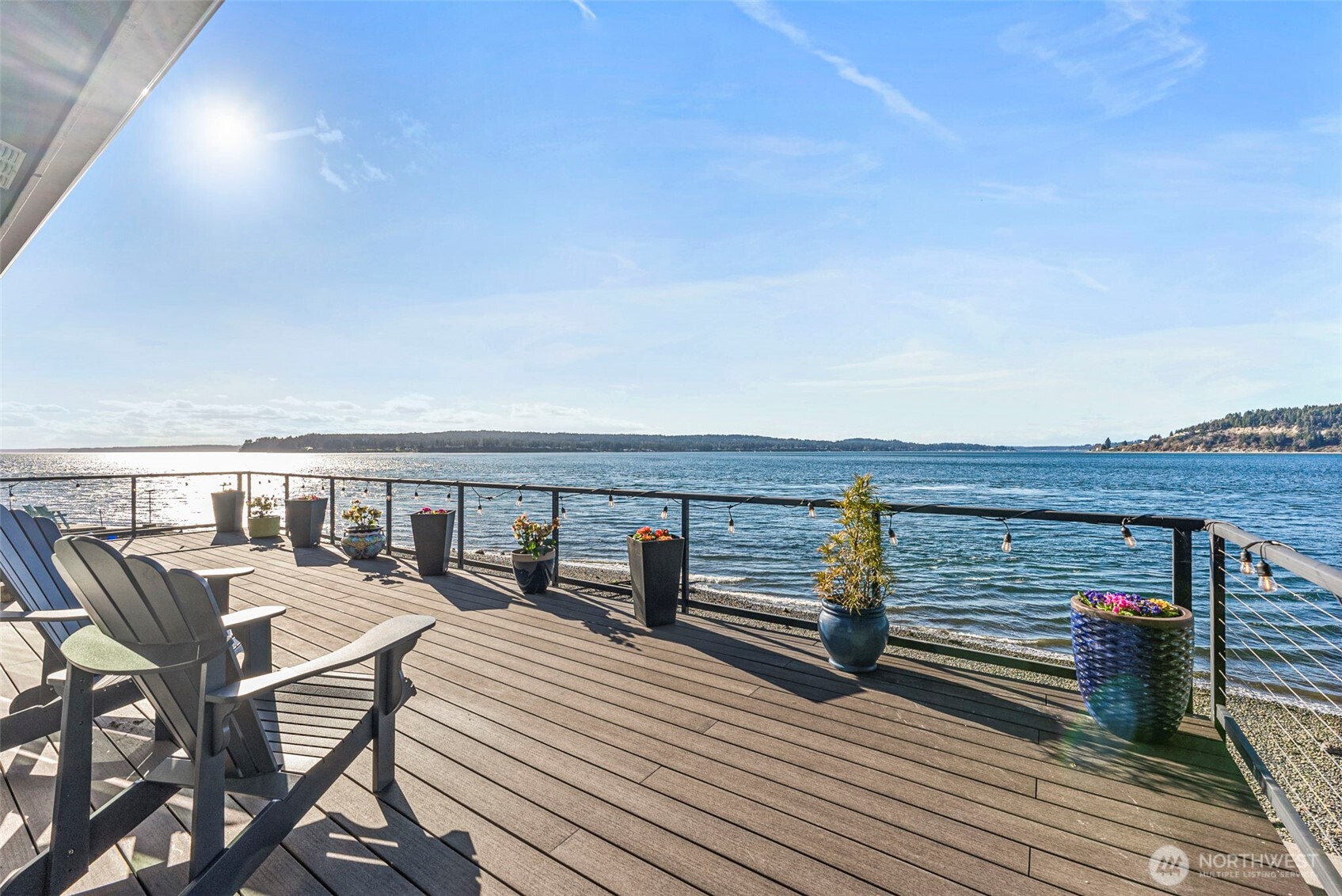 1816 Day Island Boulevard W