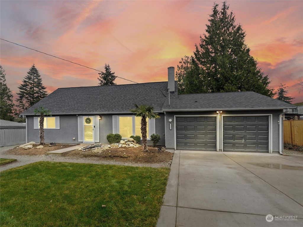 Photo of 19832 35th Avenue S, SeaTac, WA 98188 (MLS # 2316315)