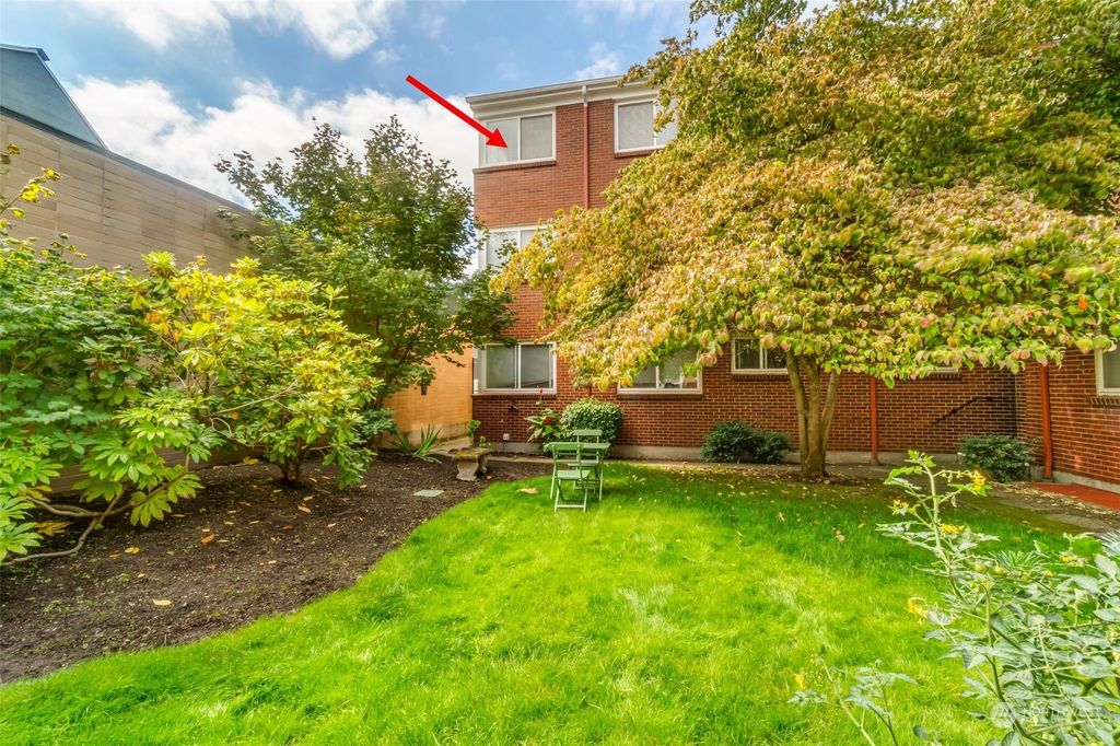Photo of 4405 SW Alaska Street #307, Seattle, WA 98116 (MLS # 2326570)
