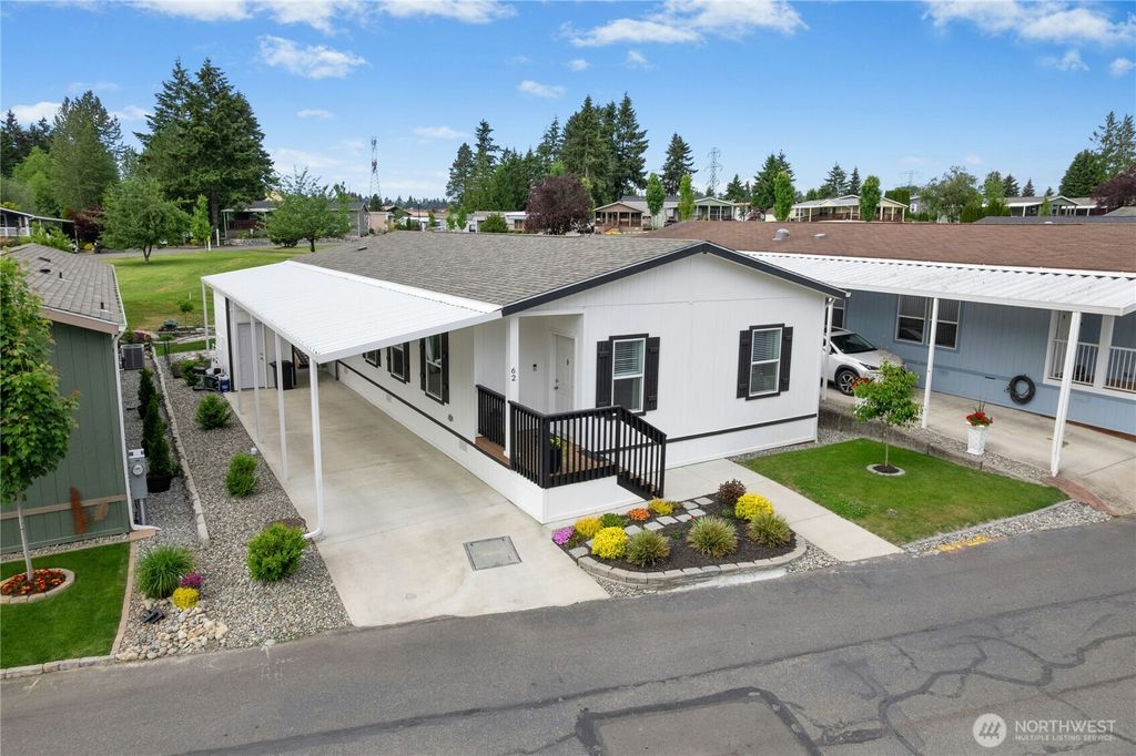 Photo of 2101 S 324th Street #62, Federal Way, WA 98003 (MLS # 2530882)