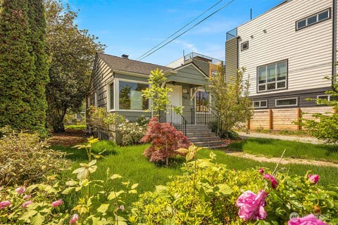 Photo of 935 N 92nd Street, Seattle, WA 98103 (MLS # 2573893)