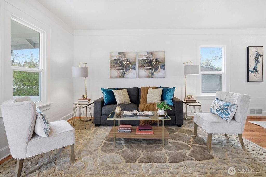 Photo of 9643 56th Avenue S, Seattle, WA 98118 (MLS # 2504042)