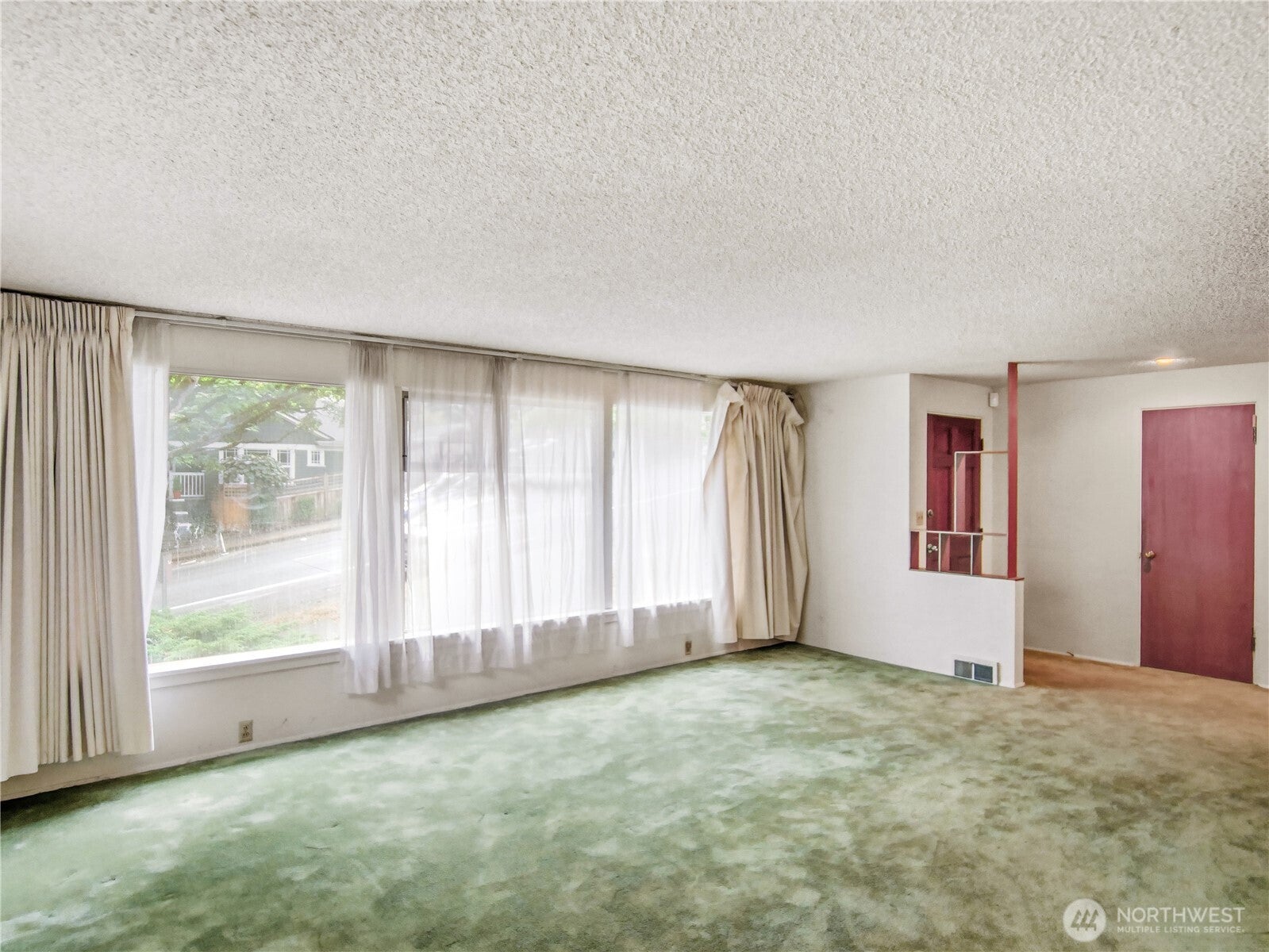 3020 E Yesler Way