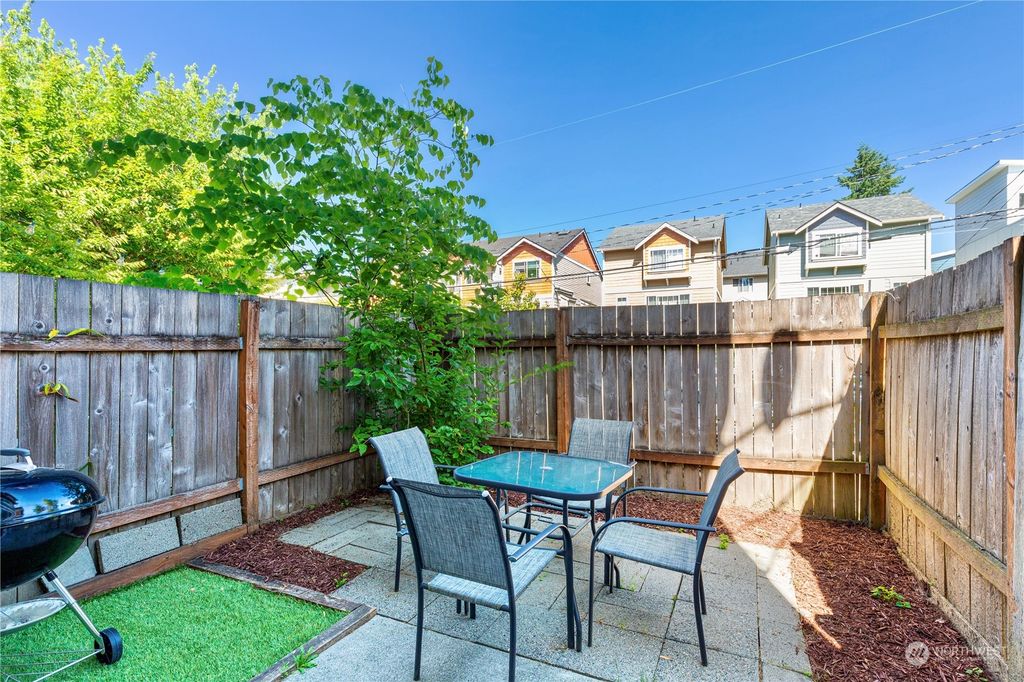 Photo of 12049 33rd Avenue NE #A, Seattle, WA 98125 (MLS # 2128413)