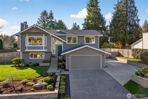 Photo of 13603 179th Avenue NE, Redmond, WA 98052 (MLS # 2489880)