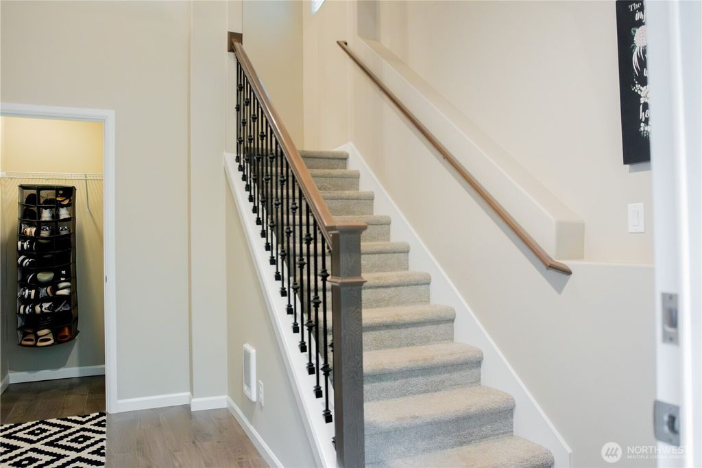 Photo of 29428 123RD Place SE, Auburn, WA 98092 (MLS # 2457334)