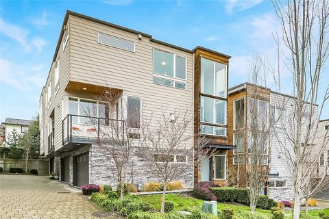 Photo of 222 4th Avenue, Kirkland, WA 98033 (MLS # 2476409)