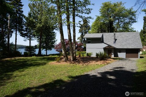 29711 Gamble Place NE Kingston WA 98346