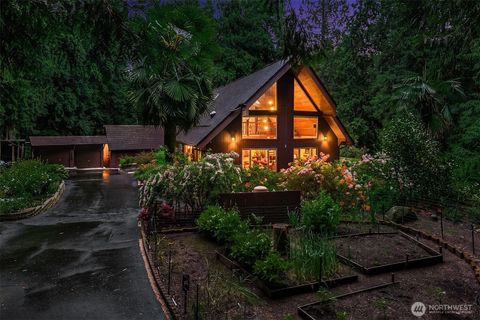 Photo of 20717 SE 222nd Street, Maple Valley, WA 98038 (MLS # 2522445)