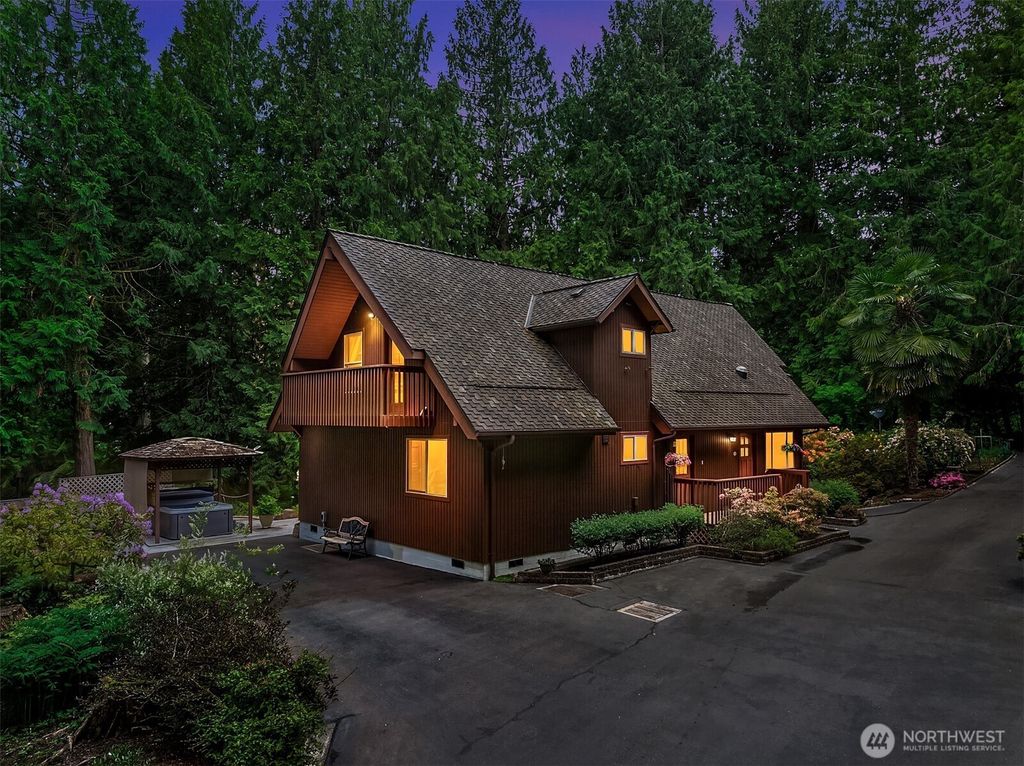 Photo of 20717 SE 222nd Street, Maple Valley, WA 98038 (MLS # 2522445)
