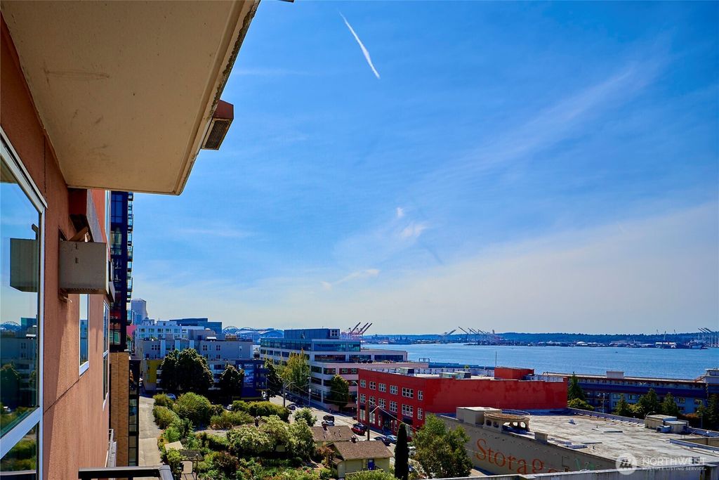 Photo of 2607 Western Avenue #553, Seattle, WA 98121 (MLS # 2416876)