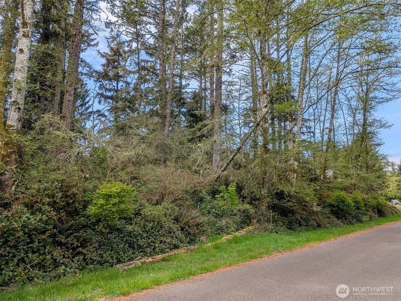 757 Evergreen Avenue SE