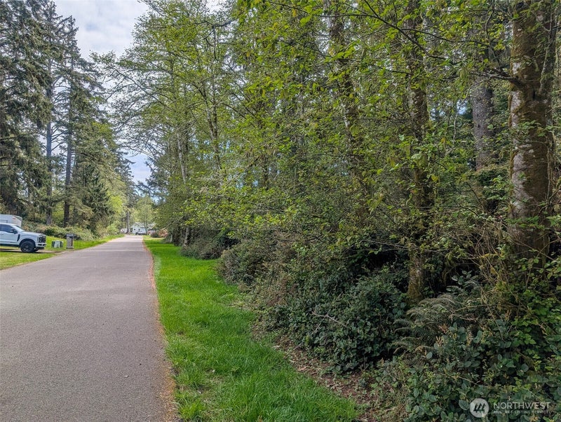 757 Evergreen Avenue SE