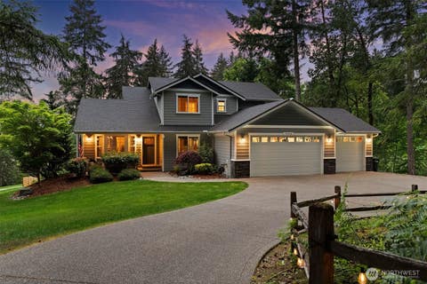 Photo of 9328 74th Avenue NW, Gig Harbor, WA 98332 (MLS # 2540572)