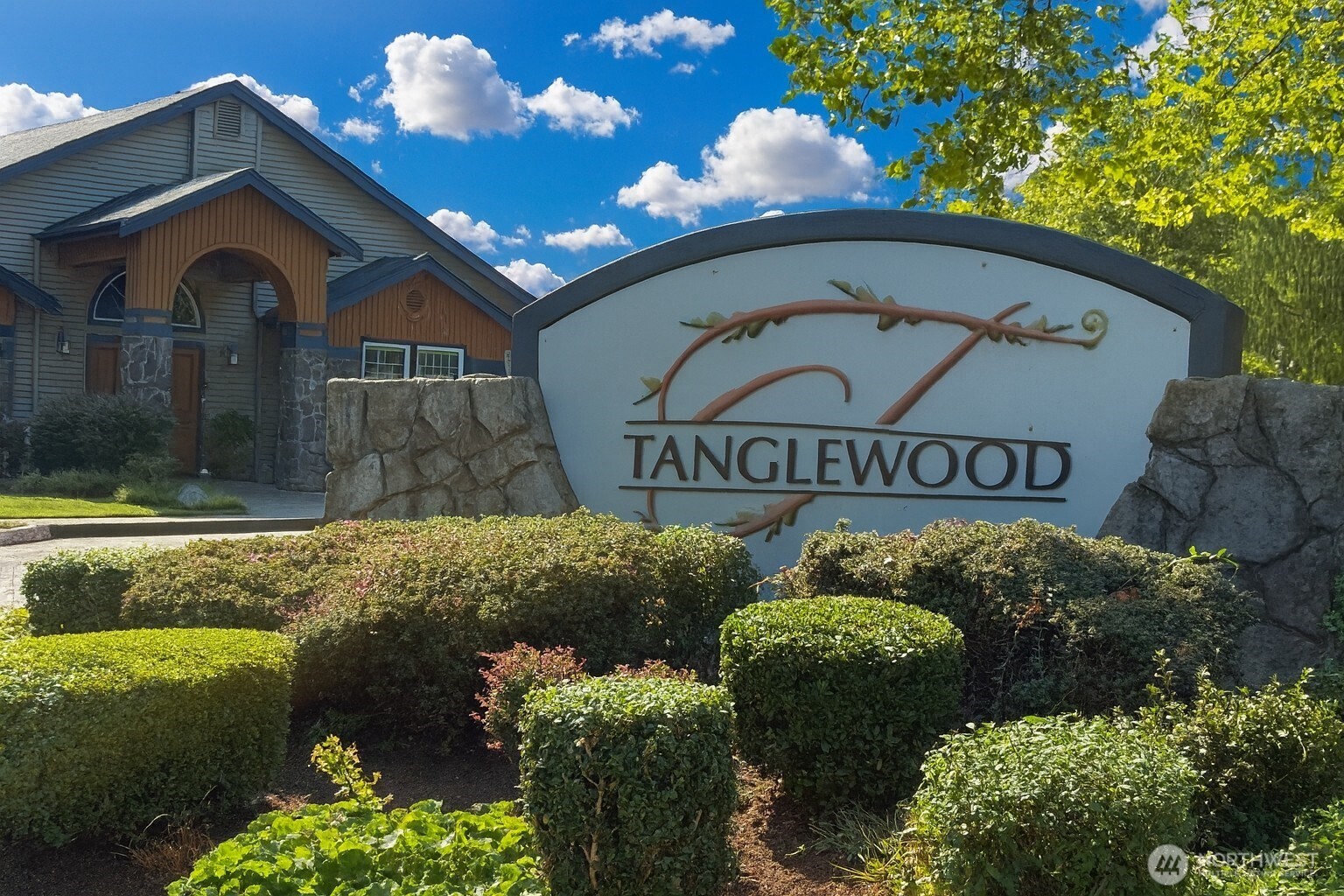 25025 SE Klahanie Boulevard L104