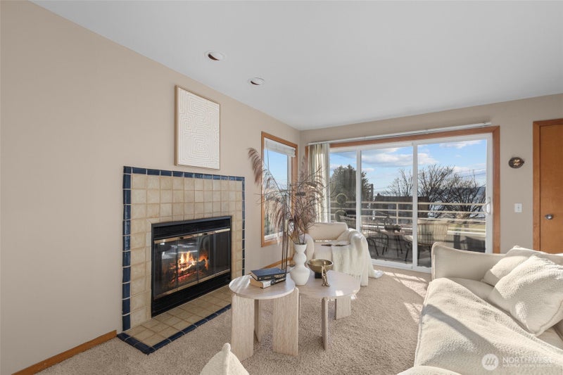 3200 Alki Avenue SW 301