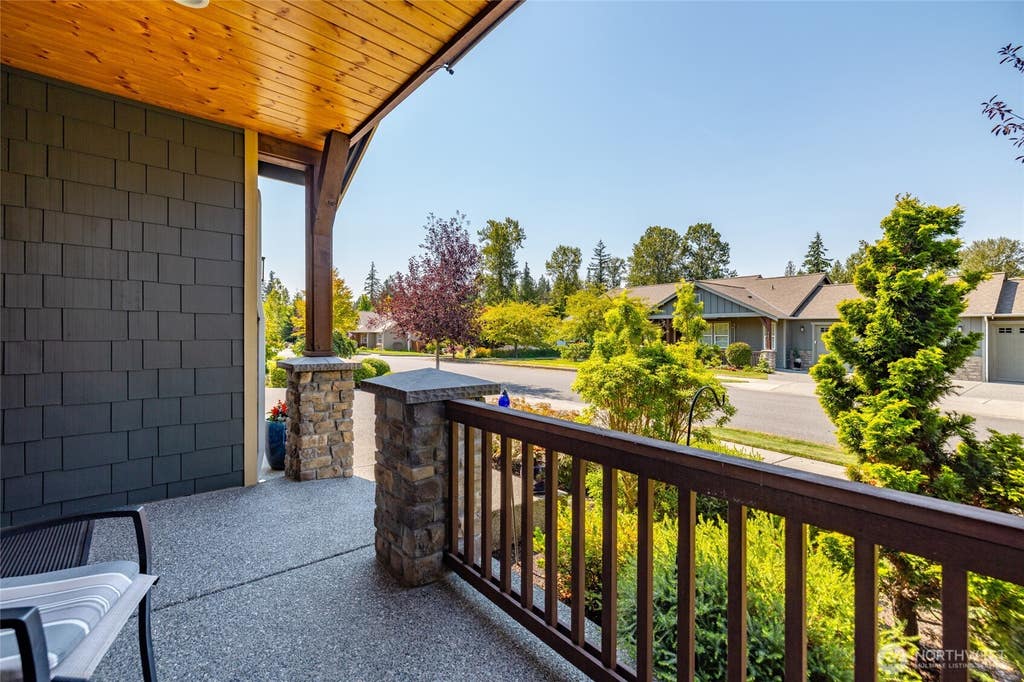 Photo of 518 Twin Brooks Drive, Mount Vernon, WA 98273 (MLS # 2574910)