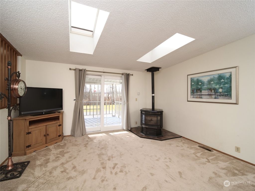 Photo of 16600 25th Avenue NE #163, Marysville, WA 98270 (MLS # 2036188)