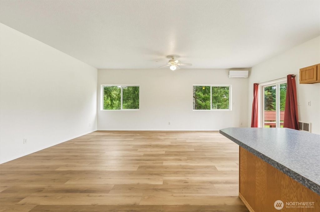 Photo of 145 Talkeetna Hts Place, Longview, WA 98632 (MLS # 2518622)
