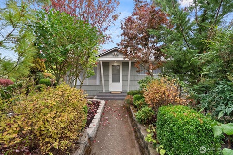 Photo of 2138 Jefferson Street, Shelton, WA 98584 (MLS # 2591934)
