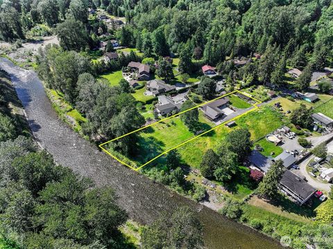 17023 SE Jones Road Renton WA 98058