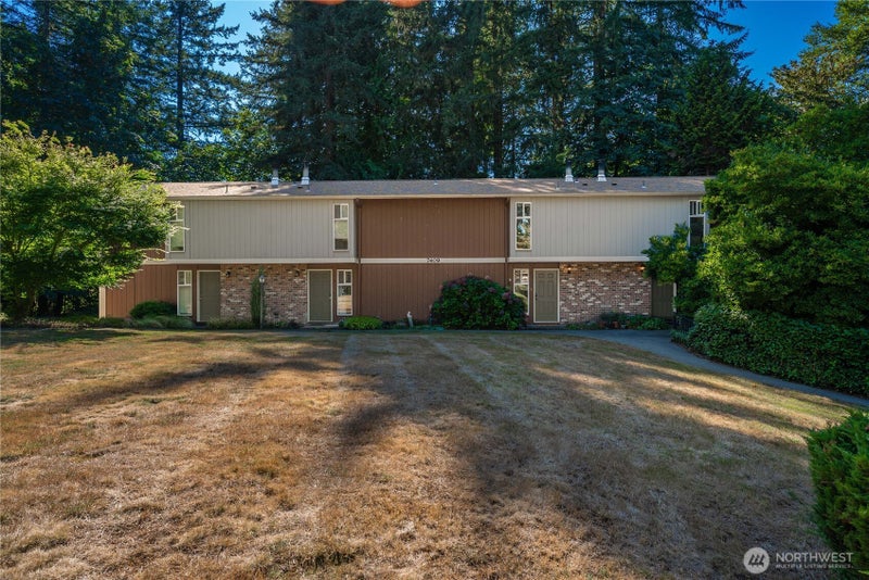 7409 Fairview Road SW 7C/18