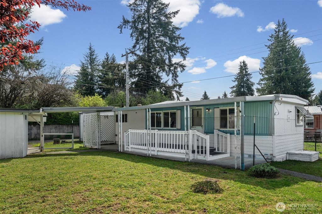 Photo of 930 Trosper Road SW #33, Tumwater, WA 98512 (MLS # 2511955)