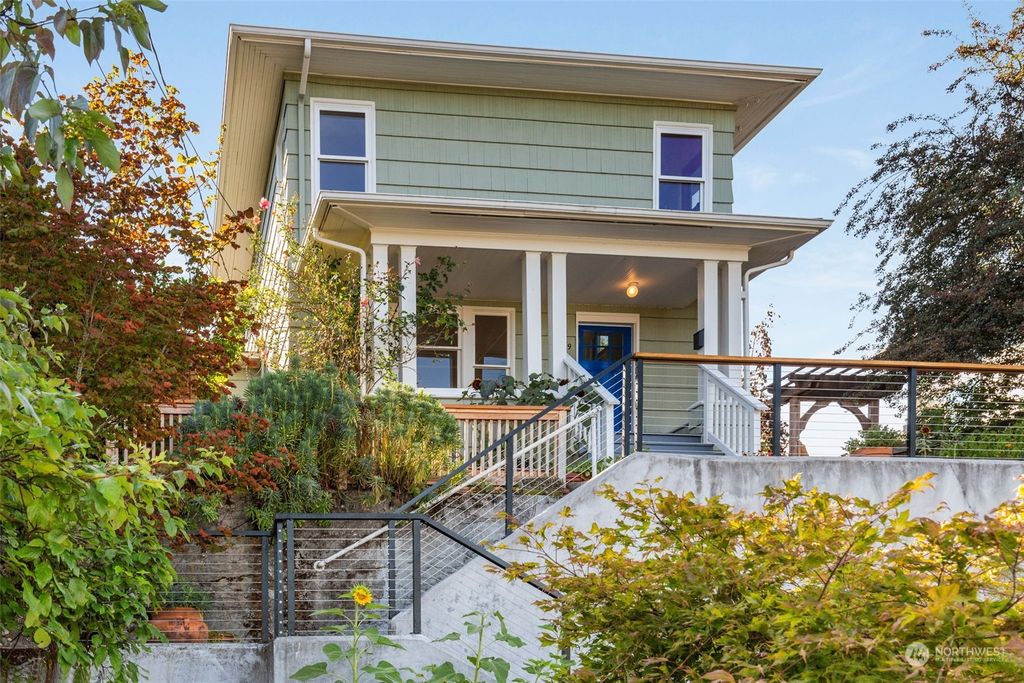 Photo of 2709 19th Avenue S, Seattle, WA 98144 (MLS # 2286488)
