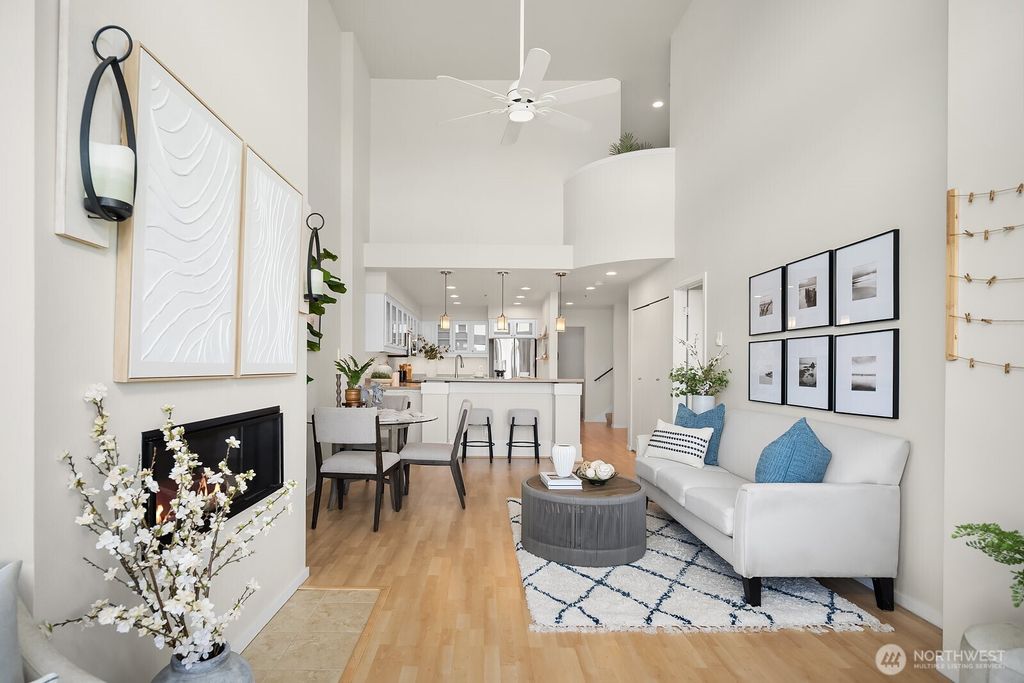 Photo of 2400 8th Avenue N #2, Seattle, WA 98109 (MLS # 2532589)