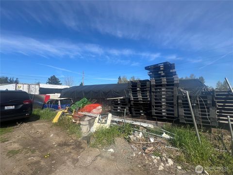 MLS: 2361171