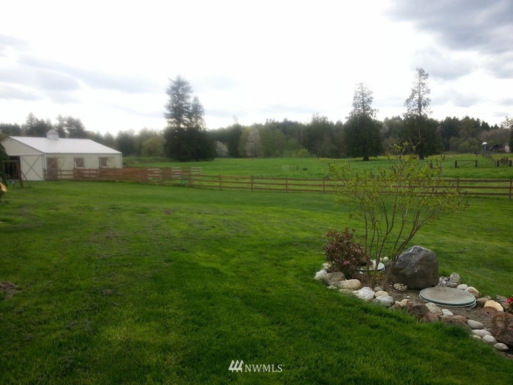 listing image 9366781506908574676