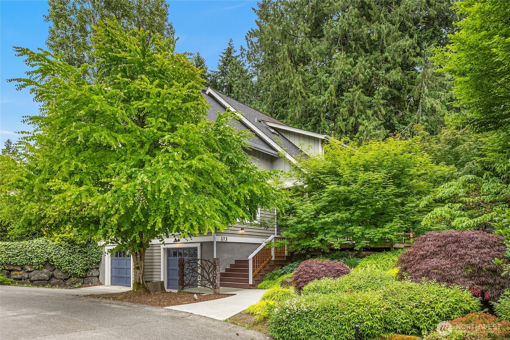 473 Glen Hollow Place SW