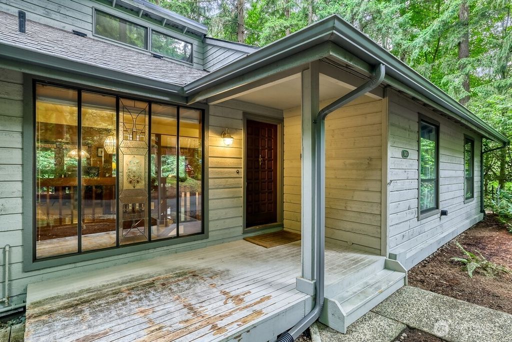 Photo of 17419 151st Avenue NE, Woodinville, WA 98072 (MLS # 2547871)