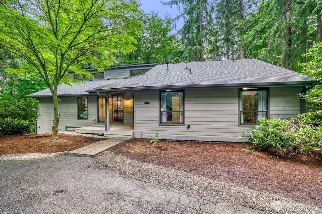Photo of 17419 151st Avenue NE, Woodinville, WA 98072 (MLS # 2547871)