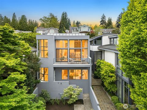 Photo of 1419 McGilvra Boulevard E, Seattle, WA 98112 (MLS # 2512560)