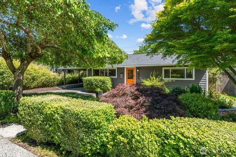 8414 34th Avenue SW Seattle WA 98126