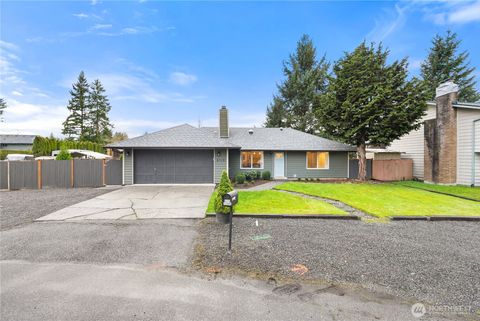 Photo of 6110 95th Place NE, Marysville, WA 98270 (MLS # 2465045)