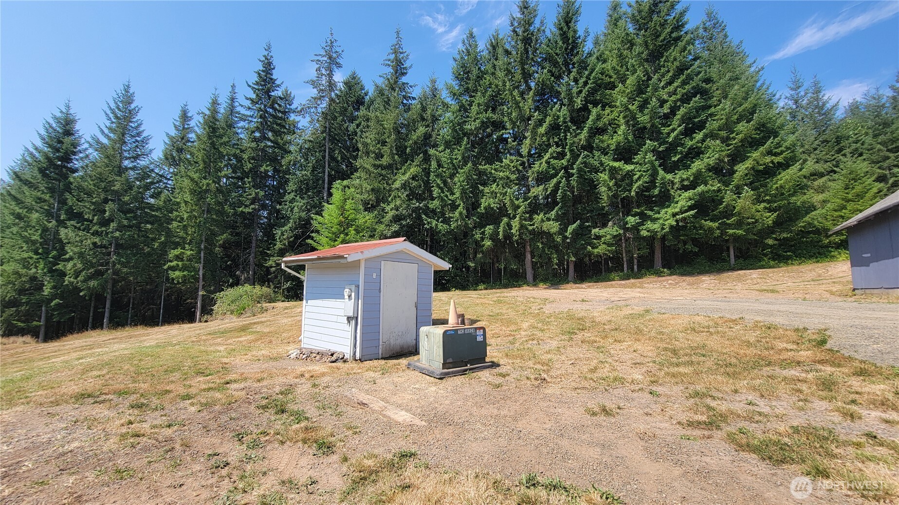 3996 Spirit Lake Hwy