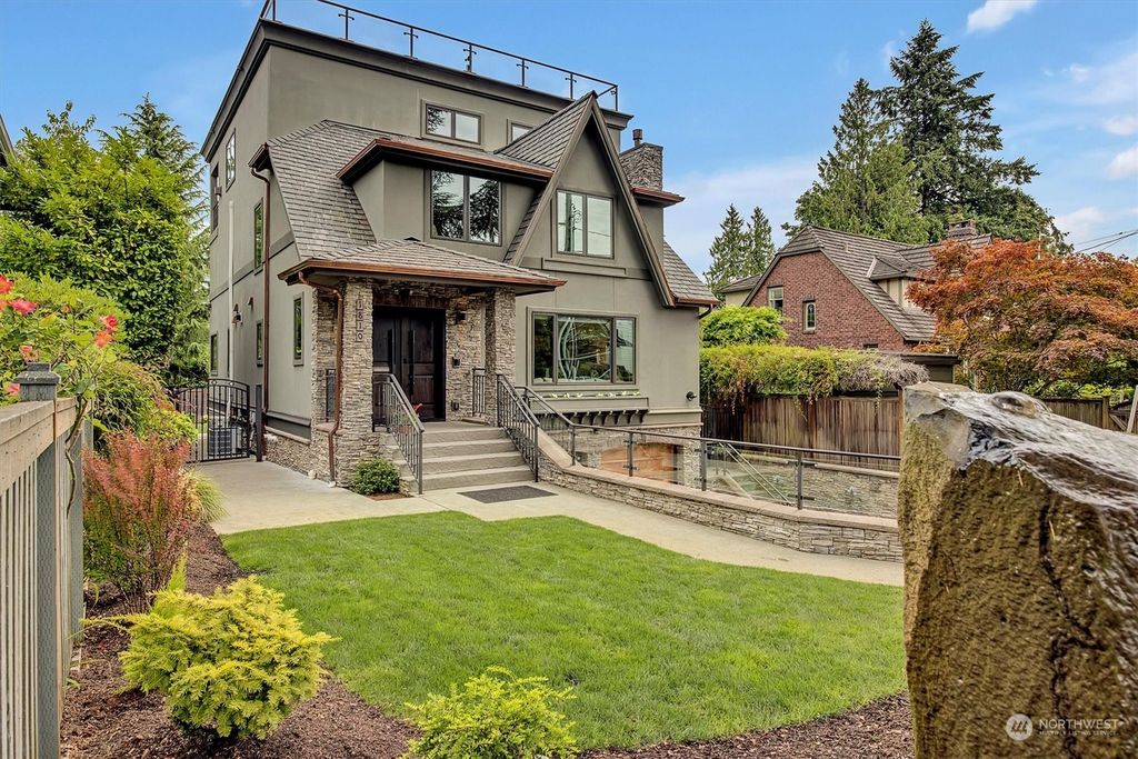 Photo of 1810 Madrona Drive, Seattle, WA 98122 (MLS # 2278580)